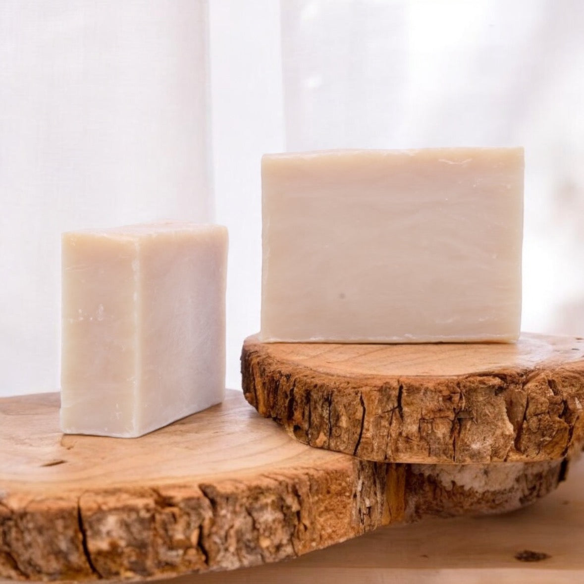 Sandalwood Bourbon | Vegan Soap Bar (Pre-order ready 9/25)